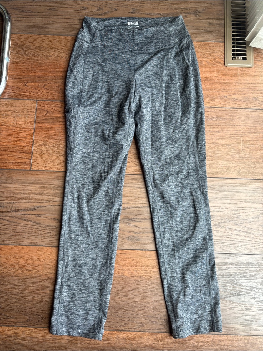 Duluth Trading Co Grey Legging